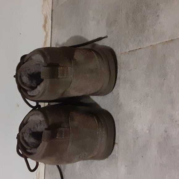 UGG boots size mode 11 pulgadas y medio ze - Picture 4 of 6